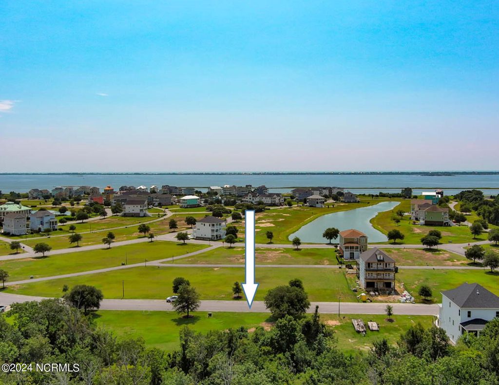 Photo of 214 Colleton Square, Newport, NC 28570 (MLS # 100499375)