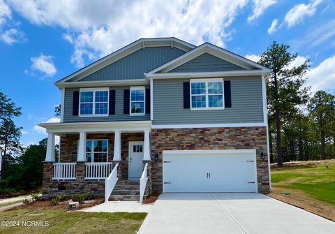 Single Family Residence in West End NC 3012 Platinum Circle.jpg