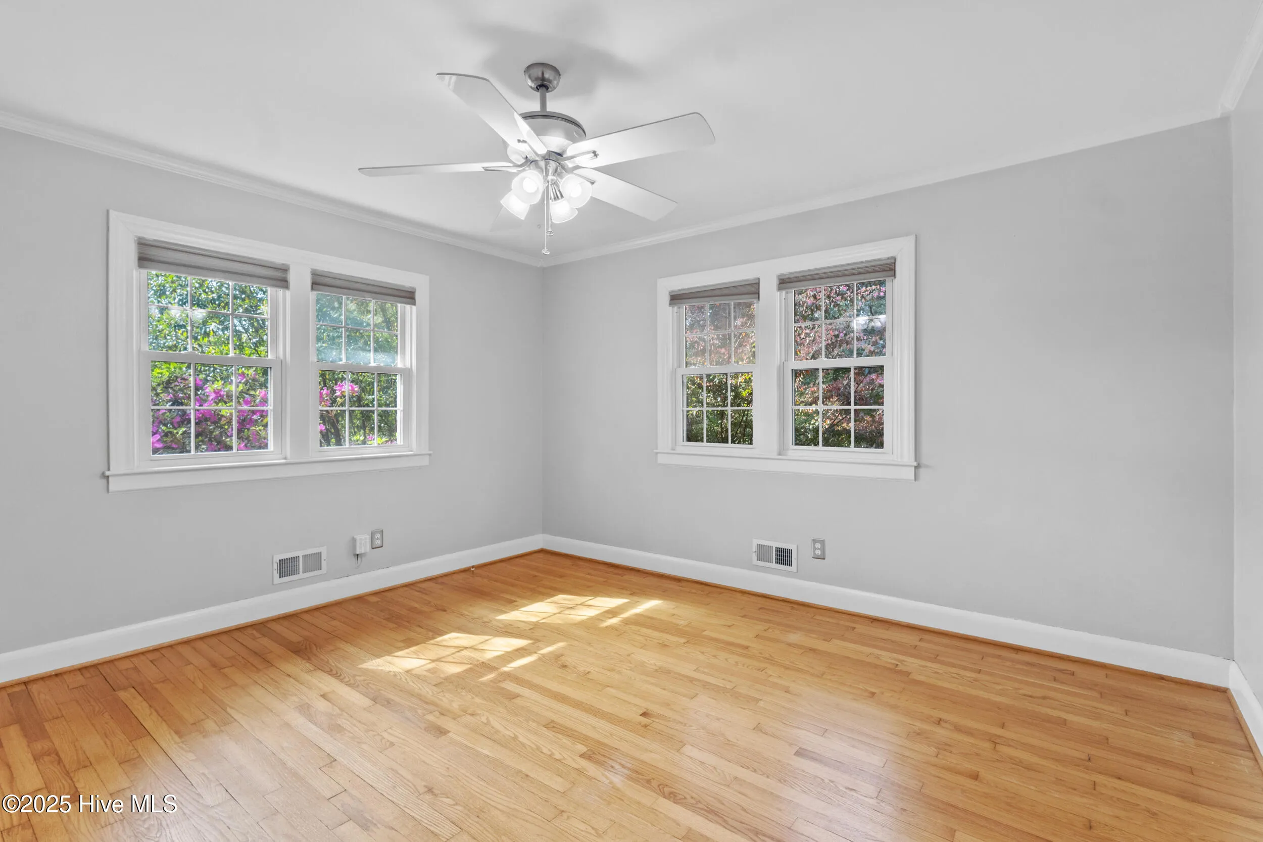 Wilmington, North Carolina 28409, United States, 3 Bedrooms Bedrooms, ,2 BathroomsBathrooms,Residential,Pending,101792