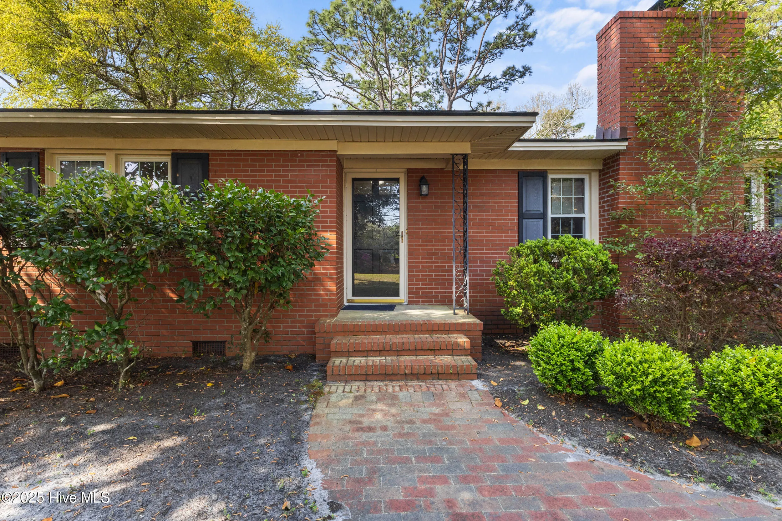 Wilmington, North Carolina 28409, United States, 3 Bedrooms Bedrooms, ,2 BathroomsBathrooms,Residential,Pending,101792