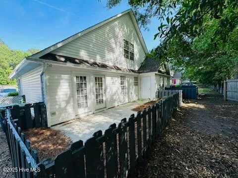 Wilmington, North Carolina 28405, United States, 15 Bedrooms Bedrooms, ,12 BathroomsBathrooms,Residential,Active,145384