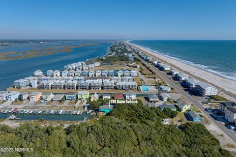 A home in Topsail Beach