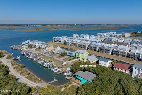 A home in Topsail Beach