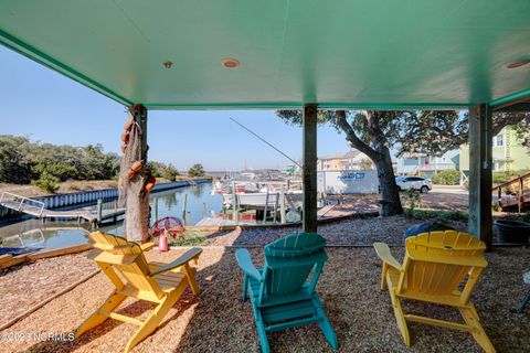 A home in Topsail Beach