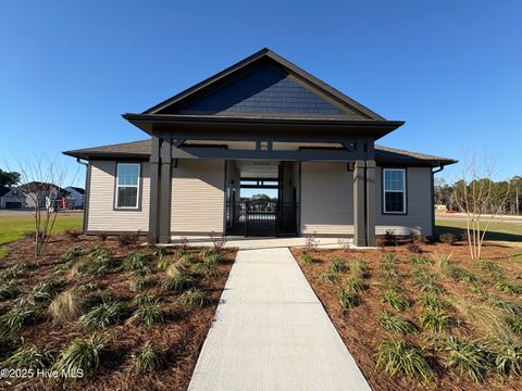 A home in Sneads Ferry