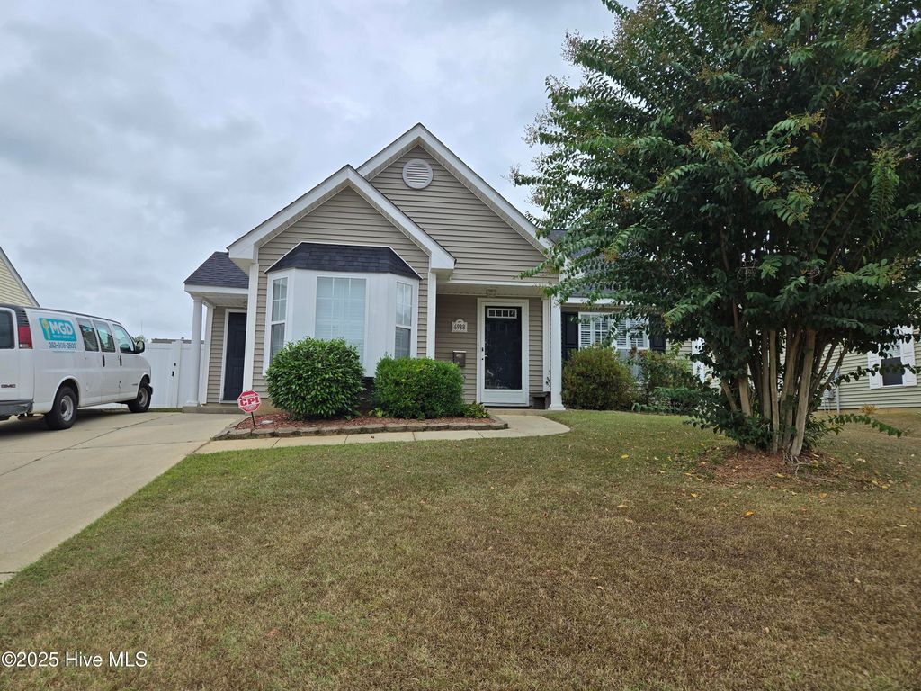 Photo of 6938 Moss Creek Way, Rocky Mount, NC 27804 (MLS # 100533179)