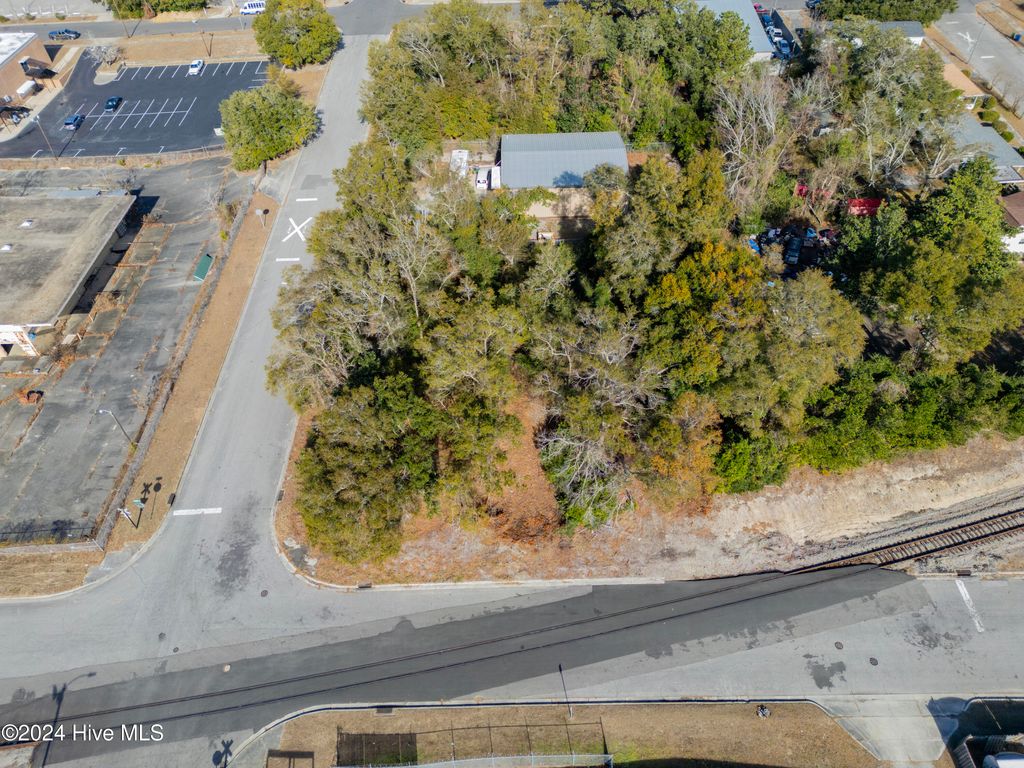 Photo of 1313 S 6th Street, Wilmington, NC 28401 (MLS # 100480246)
