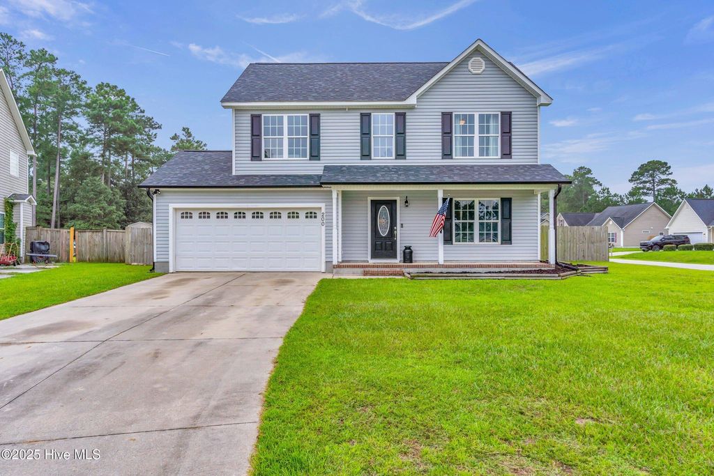Photo of 200 Silver Court, Richlands, NC 28574 (MLS # 100526676)