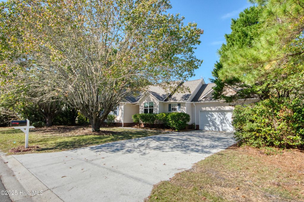Photo of 7343 Bright Leaf Road, Wilmington, NC 28411 (MLS # 100538106)