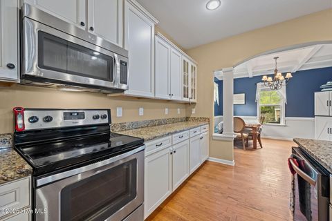 Tiny photo for 605 Fosse Way, Jacksonville, NC 28546 (MLS # 100535491)