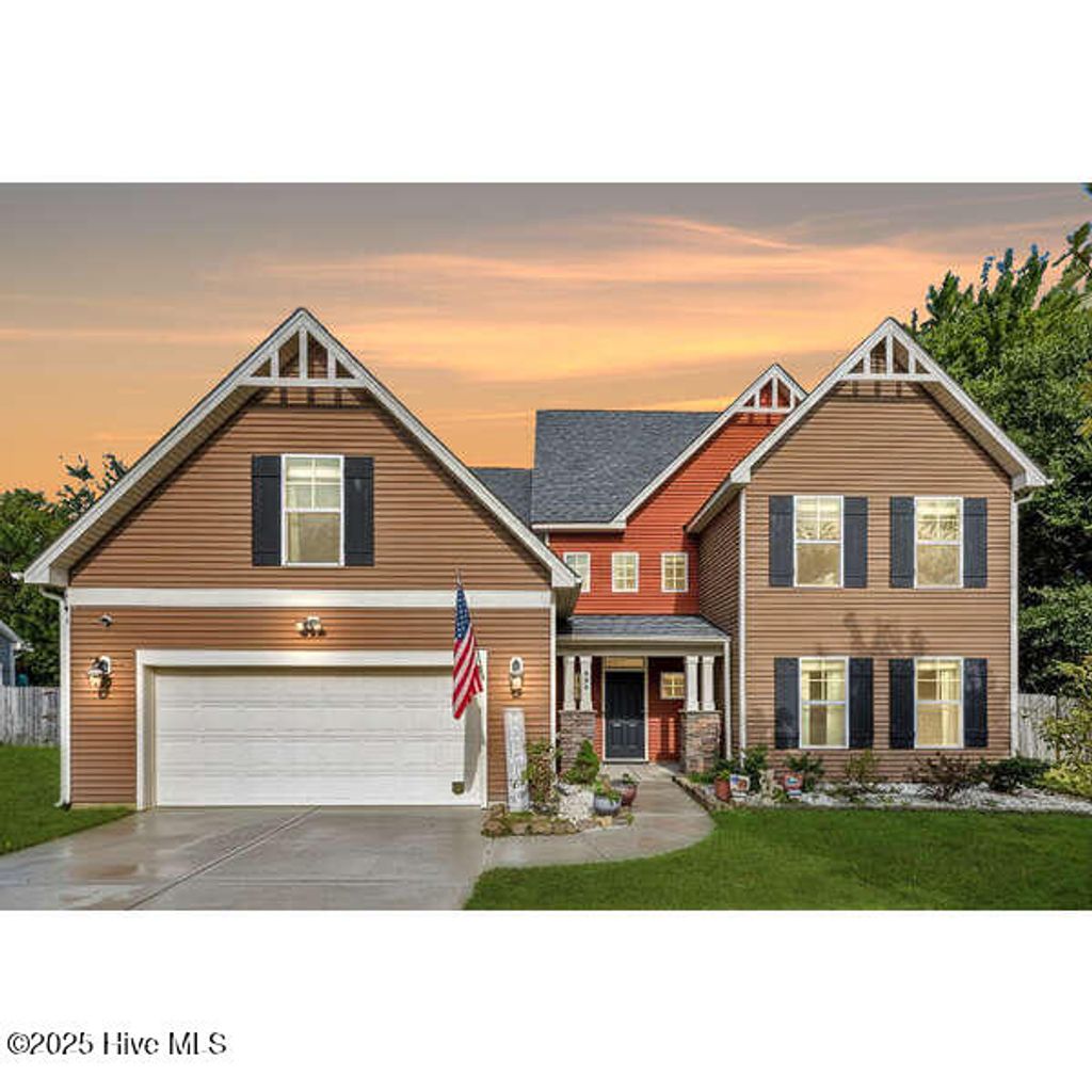 Photo of 605 Fosse Way, Jacksonville, NC 28546 (MLS # 100535491)