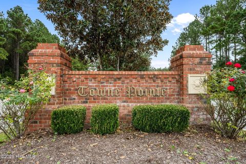 Tiny photo for 605 Fosse Way, Jacksonville, NC 28546 (MLS # 100535491)
