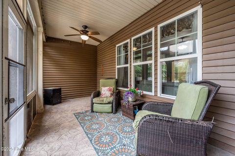 Tiny photo for 605 Fosse Way, Jacksonville, NC 28546 (MLS # 100535491)