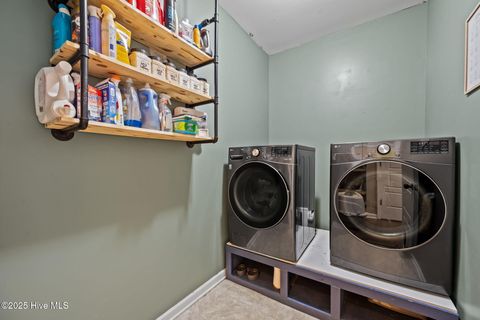 Tiny photo for 605 Fosse Way, Jacksonville, NC 28546 (MLS # 100535491)