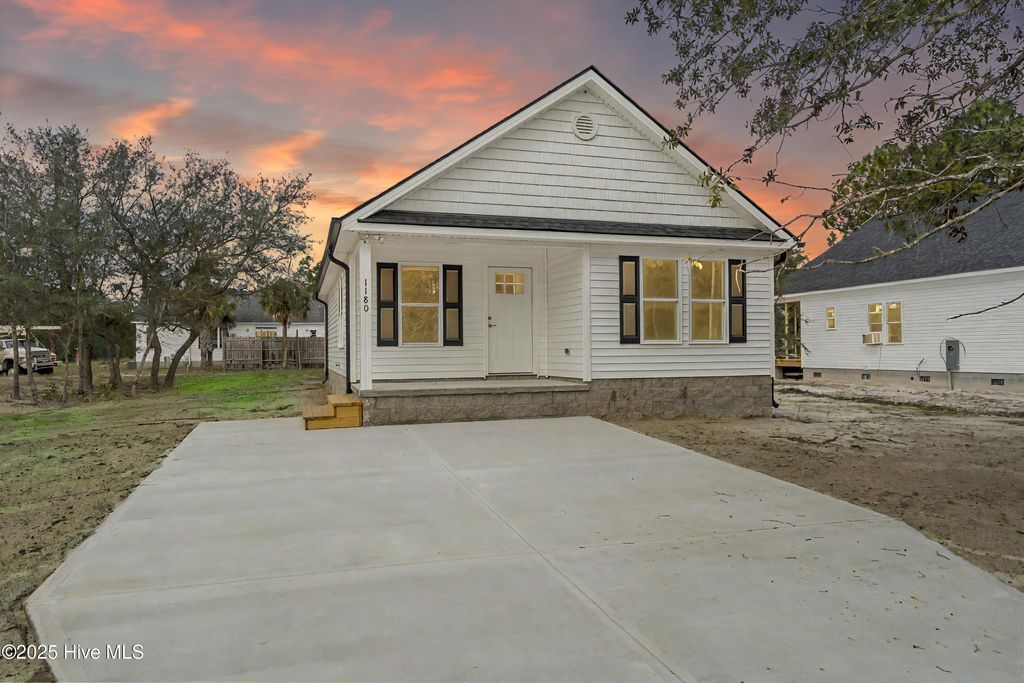 Photo of 1180 Filmore Road, Boiling Spring Lakes, NC 28461 (MLS # 100534141)