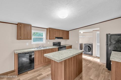 Tiny photo for 2274 New Road, Burgaw, NC 28425 (MLS # 100534153)