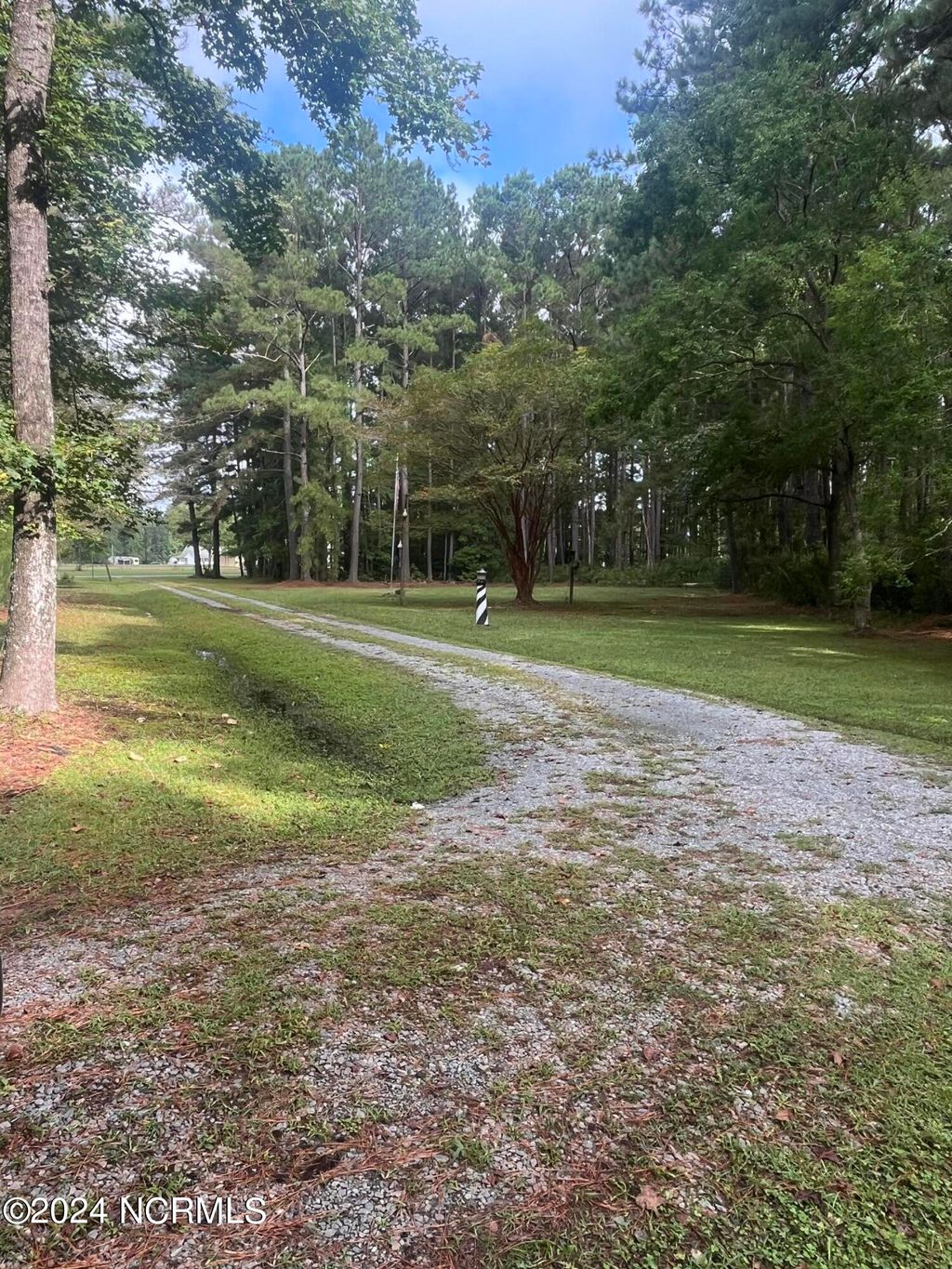 Photo of 1201 E Davis Road, Jacksonville, NC 28546 (MLS # 100466725)