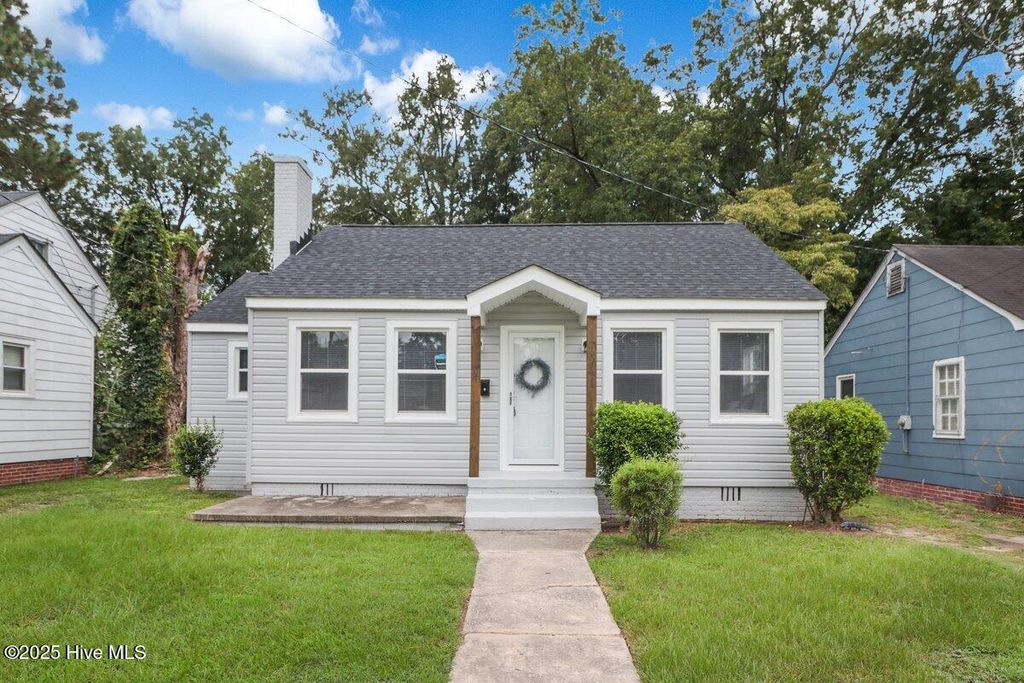 Photo of 1107 Colonial Avenue, Greenville, NC 27834 (MLS # 100519358)