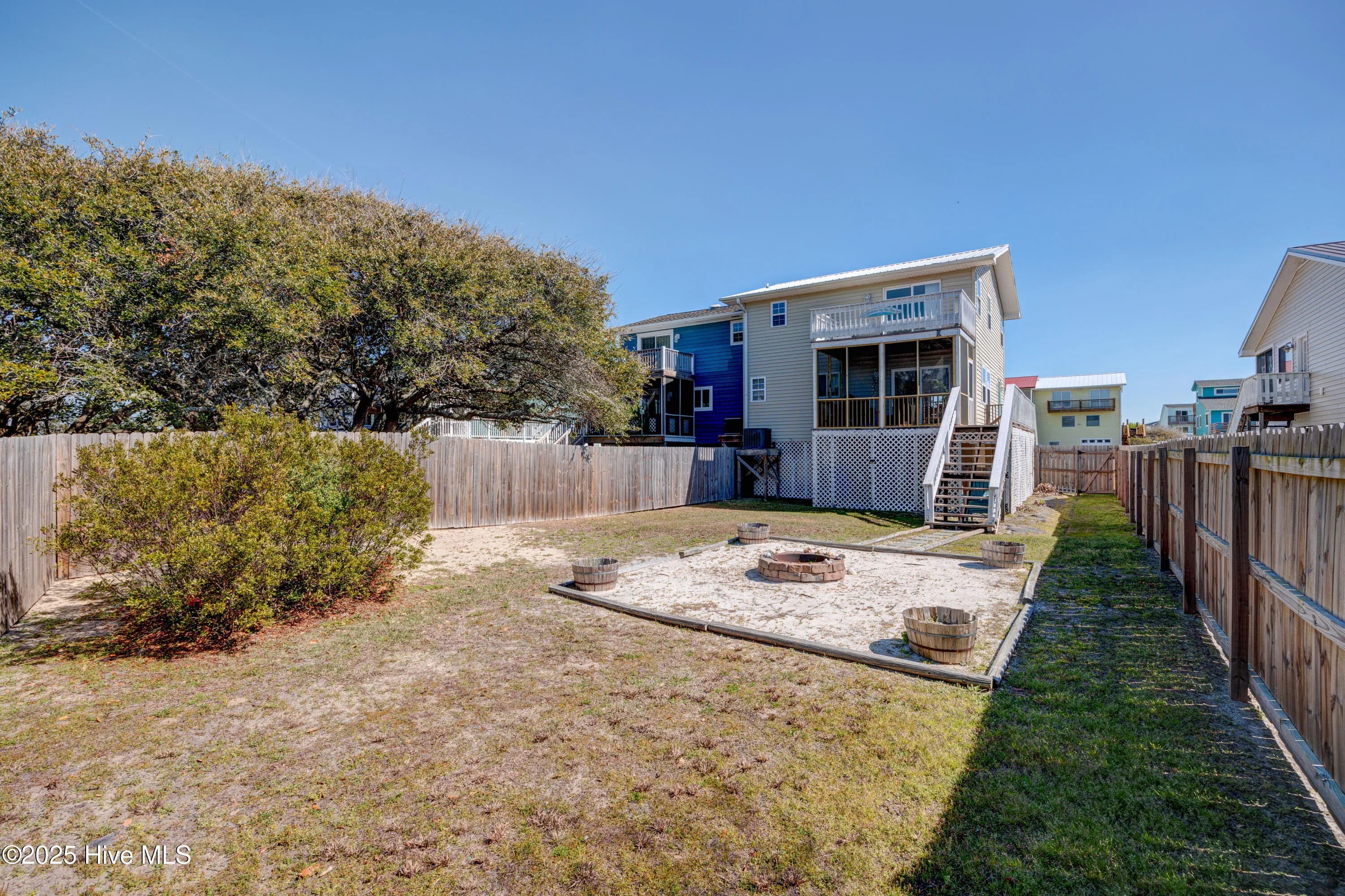 North Topsail Beach, North Carolina 28460, United States, 3 Bedrooms Bedrooms, ,3 BathroomsBathrooms,Residential,Active,96629