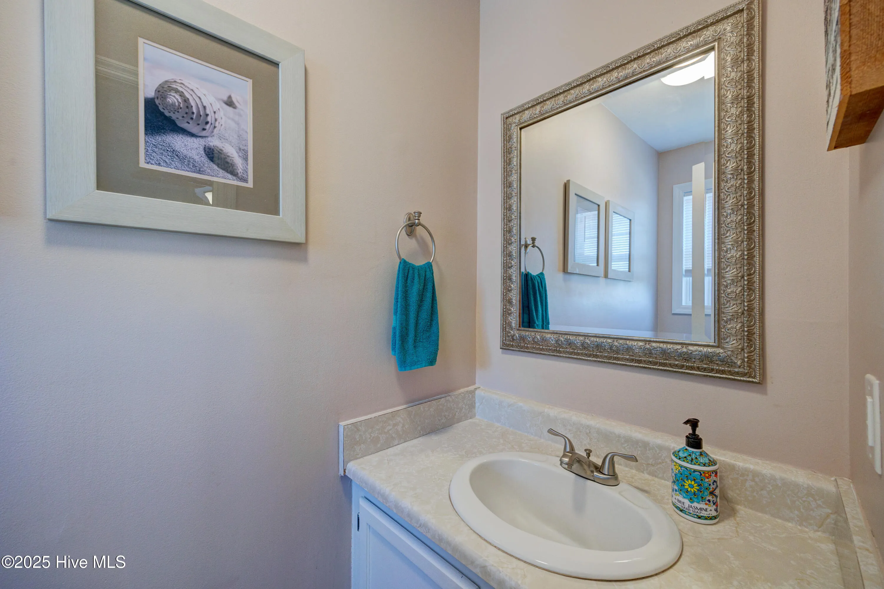 North Topsail Beach, North Carolina 28460, United States, 3 Bedrooms Bedrooms, ,3 BathroomsBathrooms,Residential,Active,96629