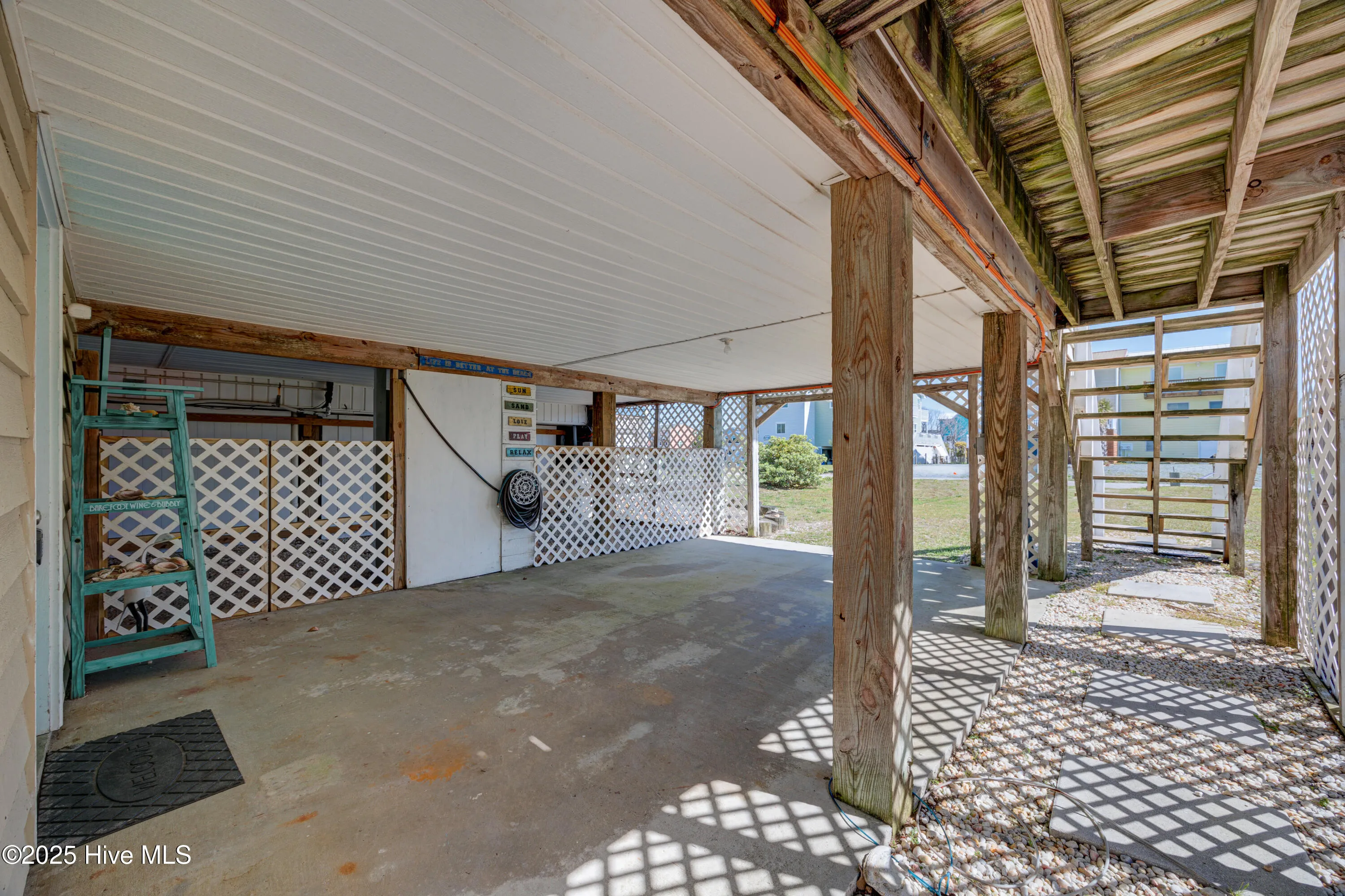 North Topsail Beach, North Carolina 28460, United States, 3 Bedrooms Bedrooms, ,3 BathroomsBathrooms,Residential,Active,96629