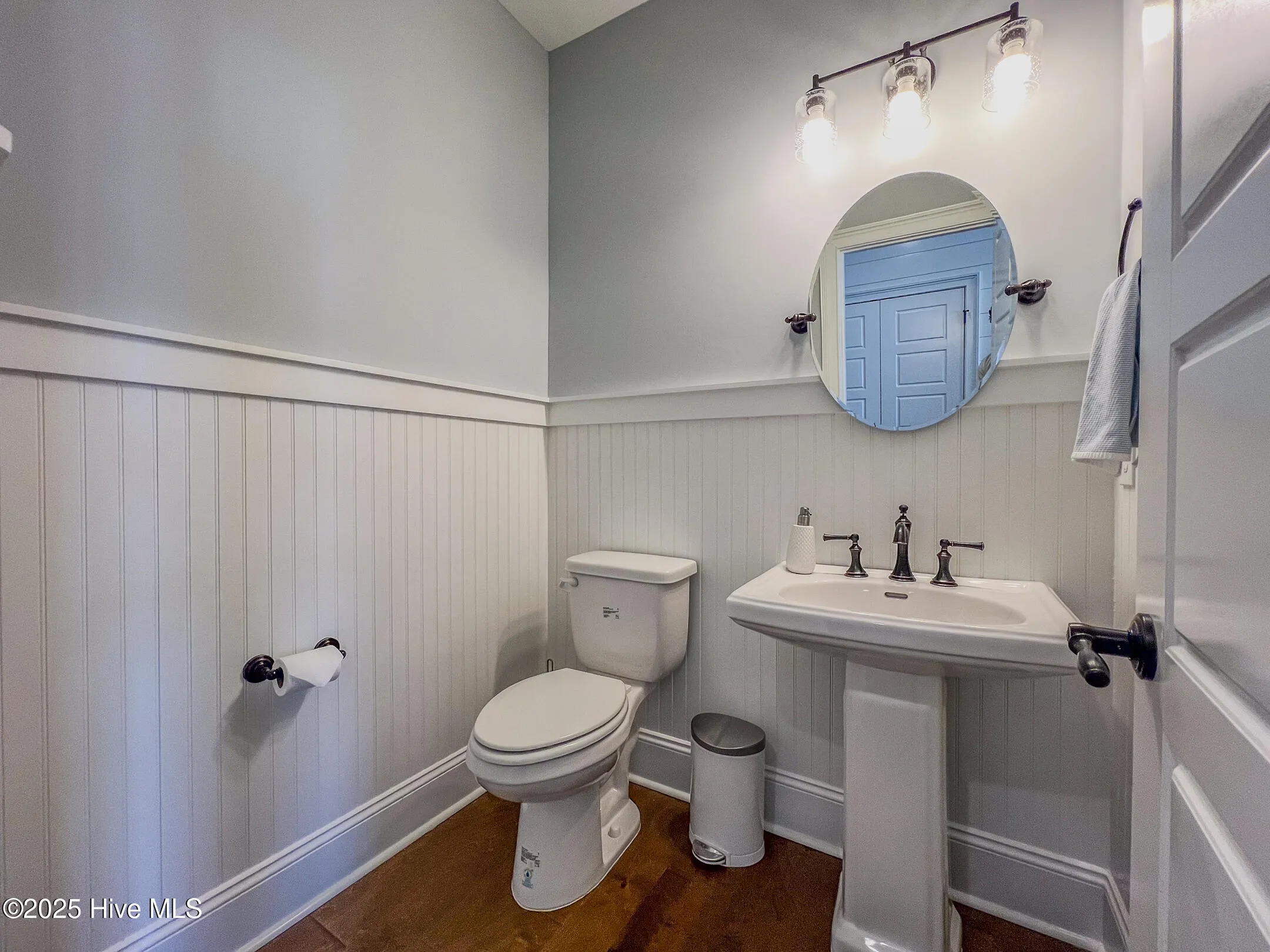 Hampstead, North Carolina 28443, United States, 4 Bedrooms Bedrooms, ,5 BathroomsBathrooms,Residential,Pending,107931