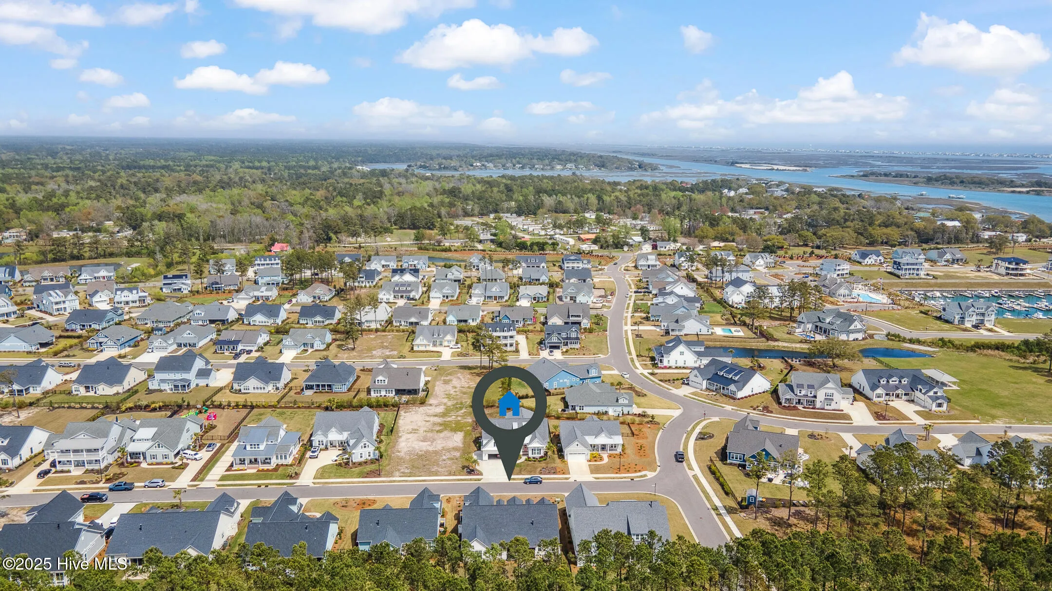 Hampstead, North Carolina 28443, United States, 4 Bedrooms Bedrooms, ,5 BathroomsBathrooms,Residential,Pending,107931