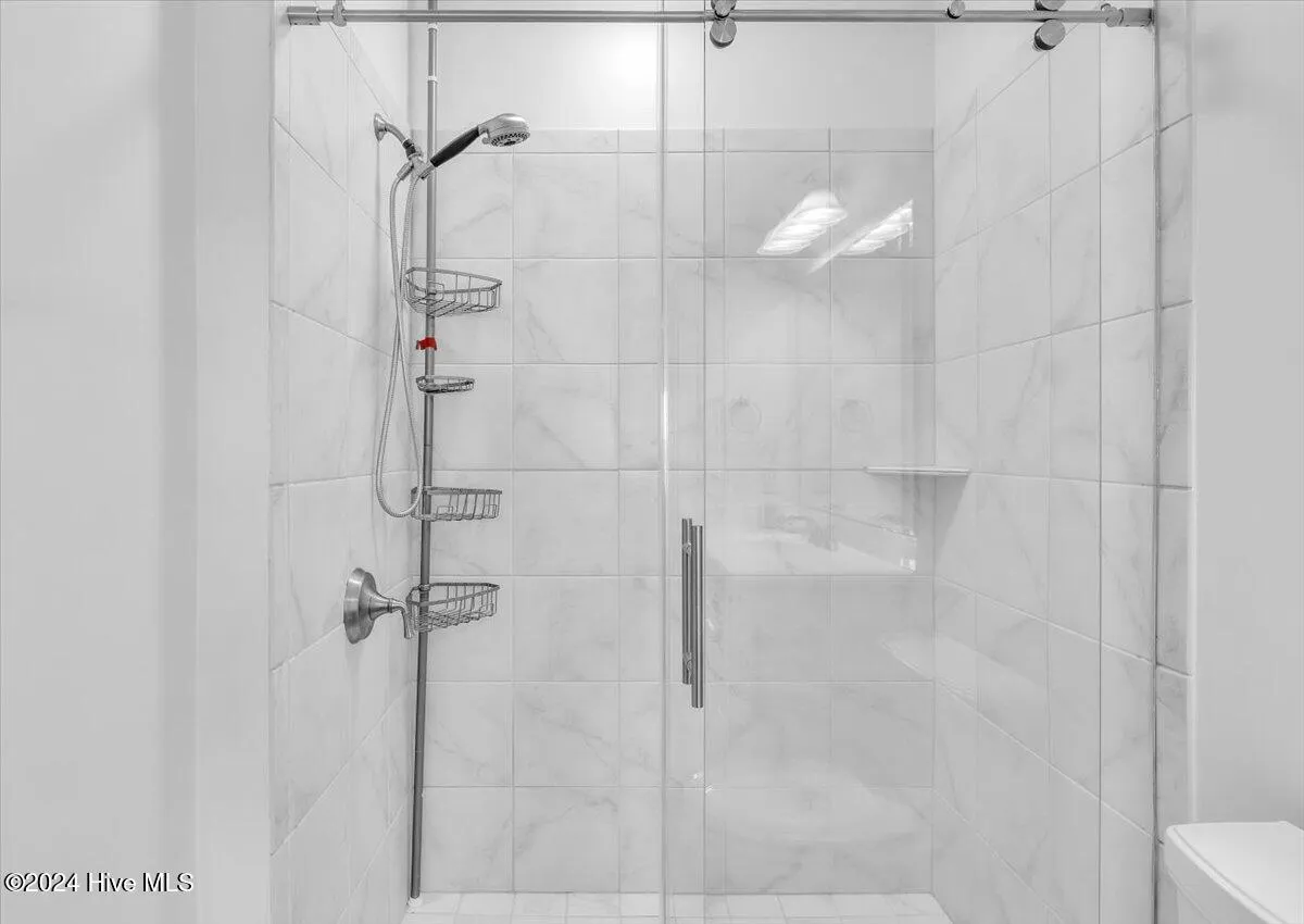 Wilmington, North Carolina 28405, United States, 2 Bedrooms Bedrooms, ,3 BathroomsBathrooms,Residential,Pending,25069