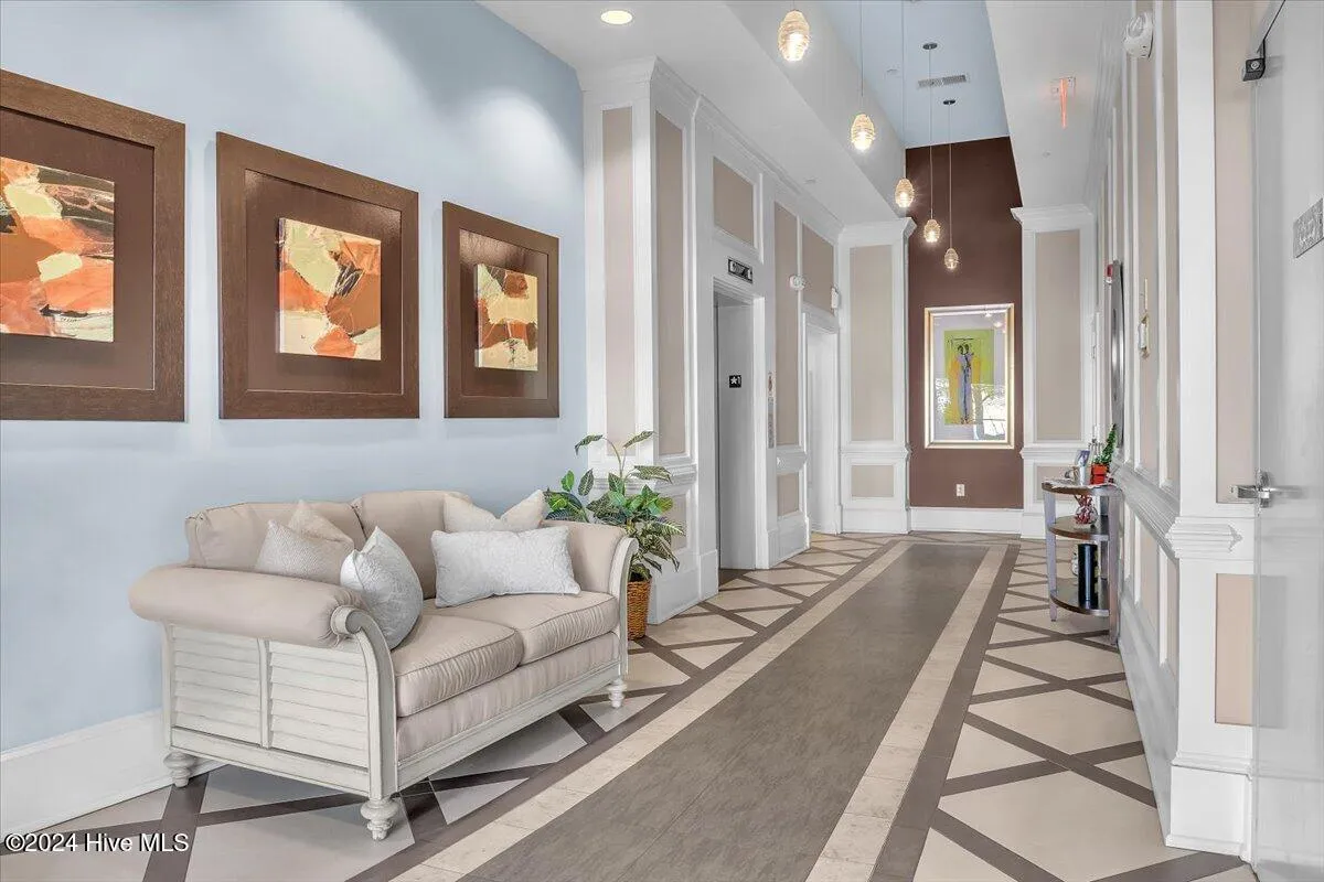 Wilmington, North Carolina 28405, United States, 2 Bedrooms Bedrooms, ,3 BathroomsBathrooms,Residential,Pending,25069