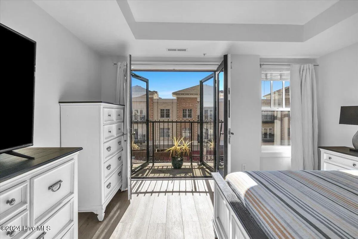 Wilmington, North Carolina 28405, United States, 2 Bedrooms Bedrooms, ,3 BathroomsBathrooms,Residential,Pending,25069