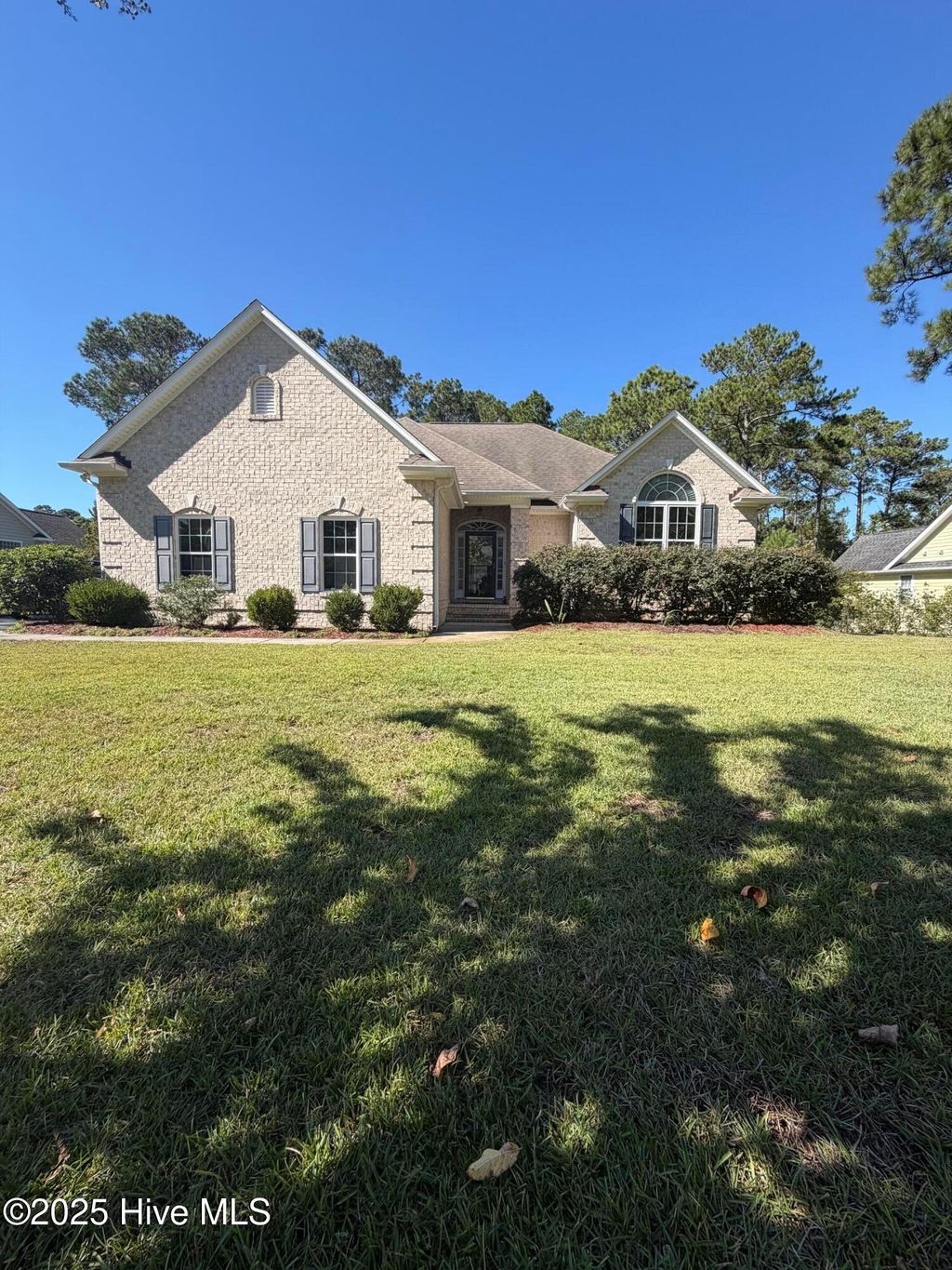 Photo of 102 Whimbrel Way, Hampstead, NC 28443 (MLS # 100537657)