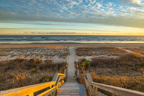 A home in Emerald Isle