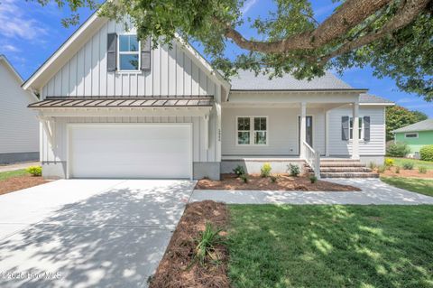 Photo of 5988 Gray Squirrel Path, Southport, NC 28461 (MLS # 100513628)