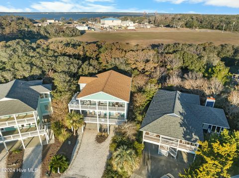 A home in Kure Beach