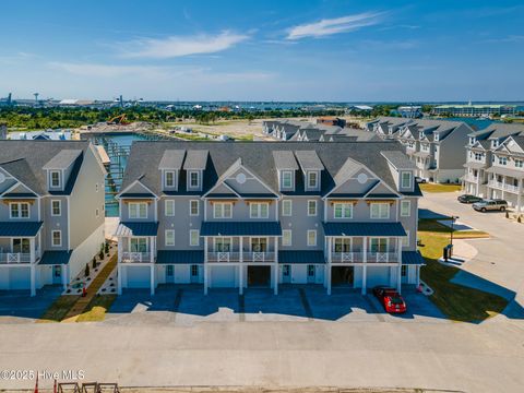 200 Olde Towne Yacht Club Drive 32 Beaufort NC 28516