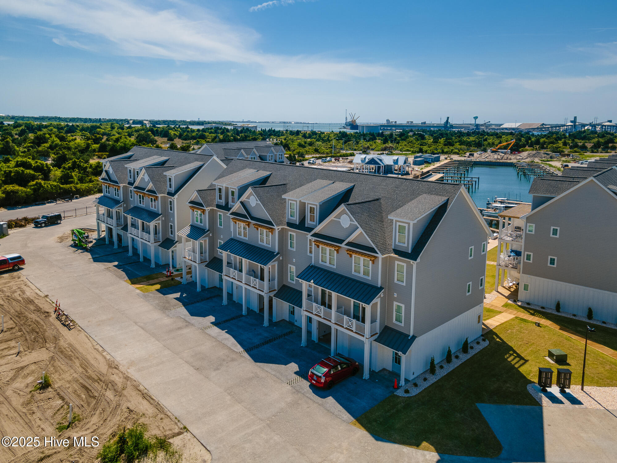 200 Olde Towne Yacht Club Drive 32