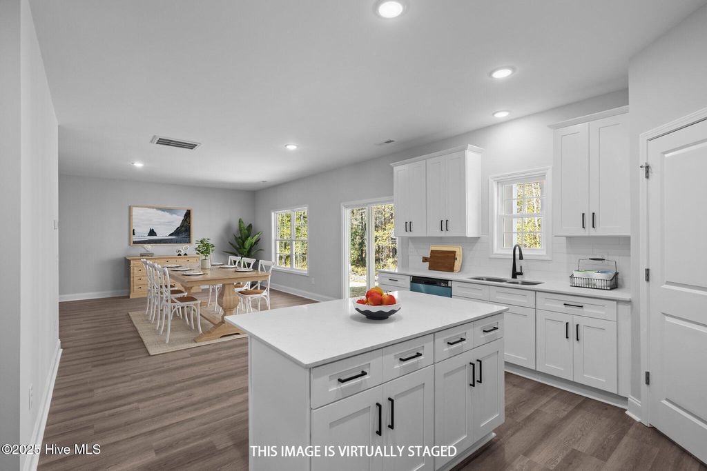 Photo of 1009 Tawney Trace, New Bern, NC 28562 (MLS # 100503150)