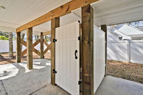 A home in Oak Island