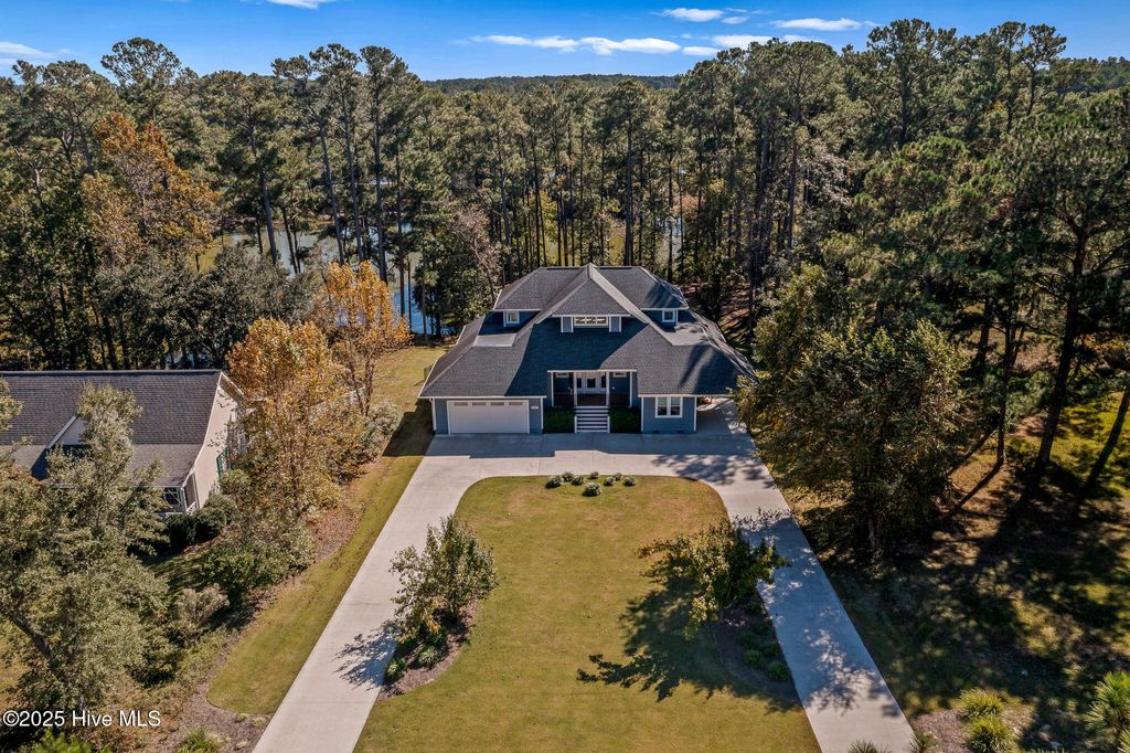 Photo of 6505 Walden Pond Lane, Southport, NC 28461 (MLS # 100540412)