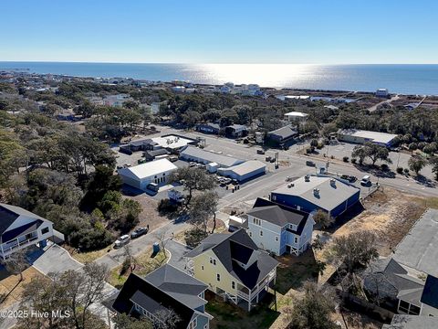 A home in Oak Island