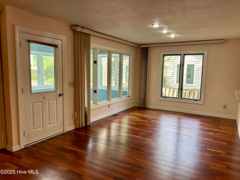 Tiny photo for 324 Wimbledon Court, Wilmington, NC 28412 (MLS # 100532166)