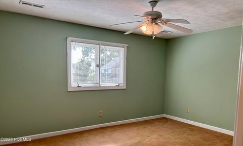 Tiny photo for 324 Wimbledon Court, Wilmington, NC 28412 (MLS # 100532166)