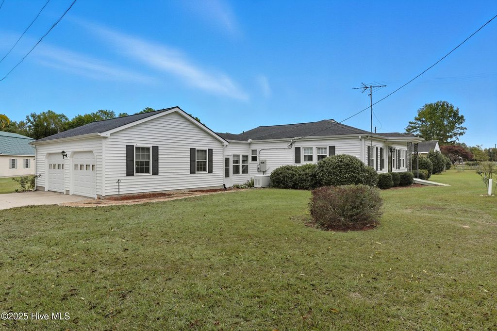 Photo of 110 Dallie White Road, Tyner, NC 27980 (MLS # 100536779)