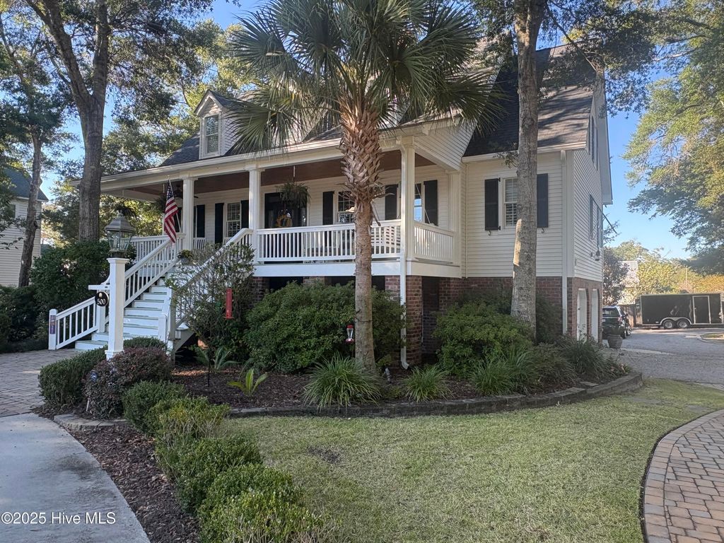 Photo of 500 W St George Street, Southport, NC 28461 (MLS # 100537749)