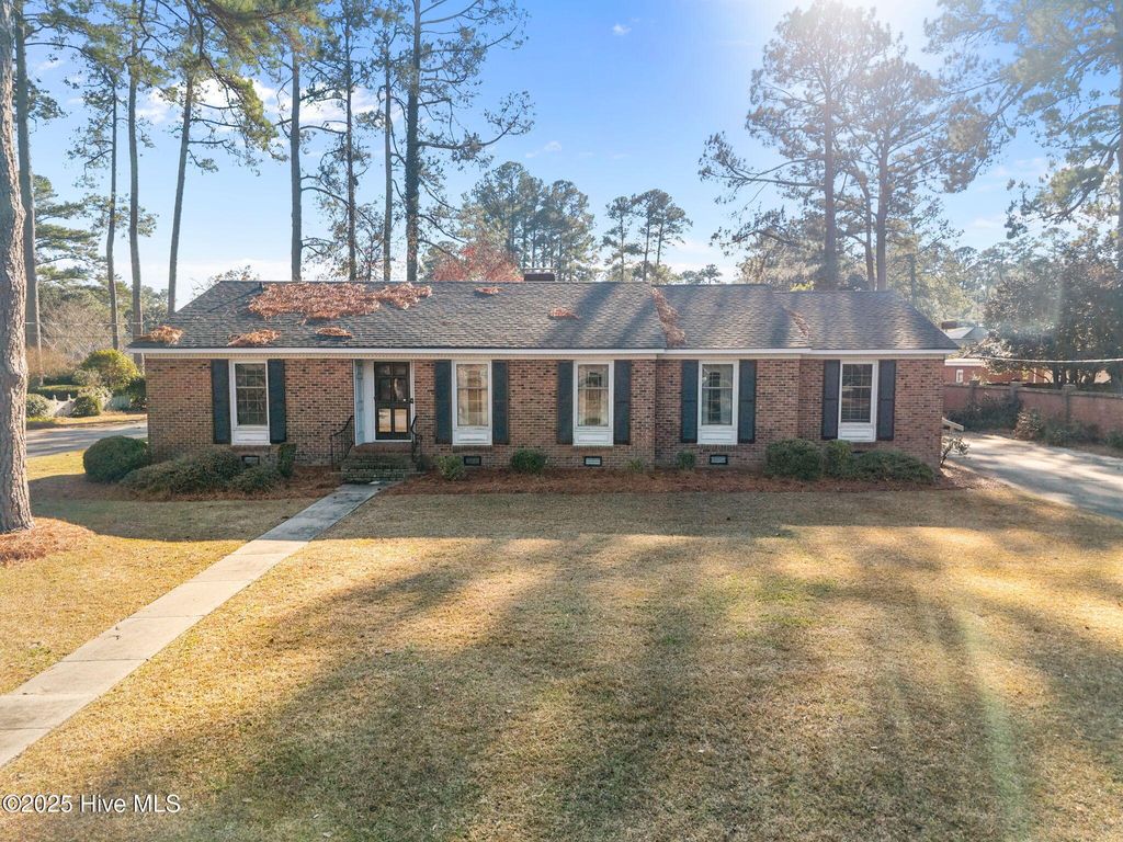 Photo of 1206 W Highland Avenue, Kinston, NC 28501 (MLS # 100544166)