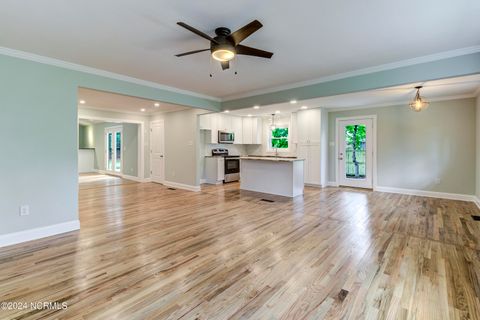 Single Family Residence in Wilmington NC 422 Long Leaf Acres Drive 6.jpg