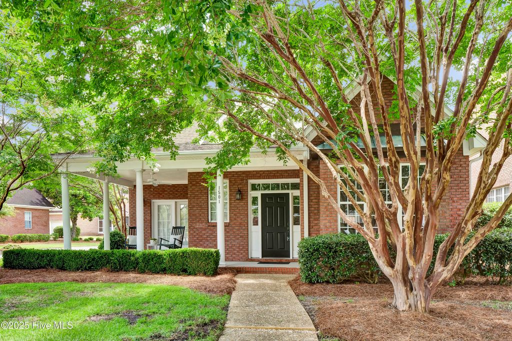 Photo of 1501 W Morning Dove Court, Wilmington, NC 28403 (MLS # 100510753)
