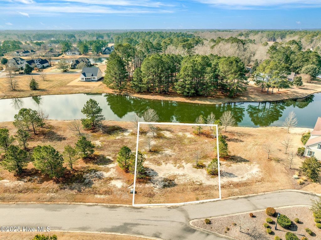 Photo of 149 Legacy Point, Wallace, NC 28466 (MLS # 100489062)