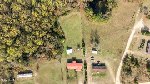 A home in Roseboro