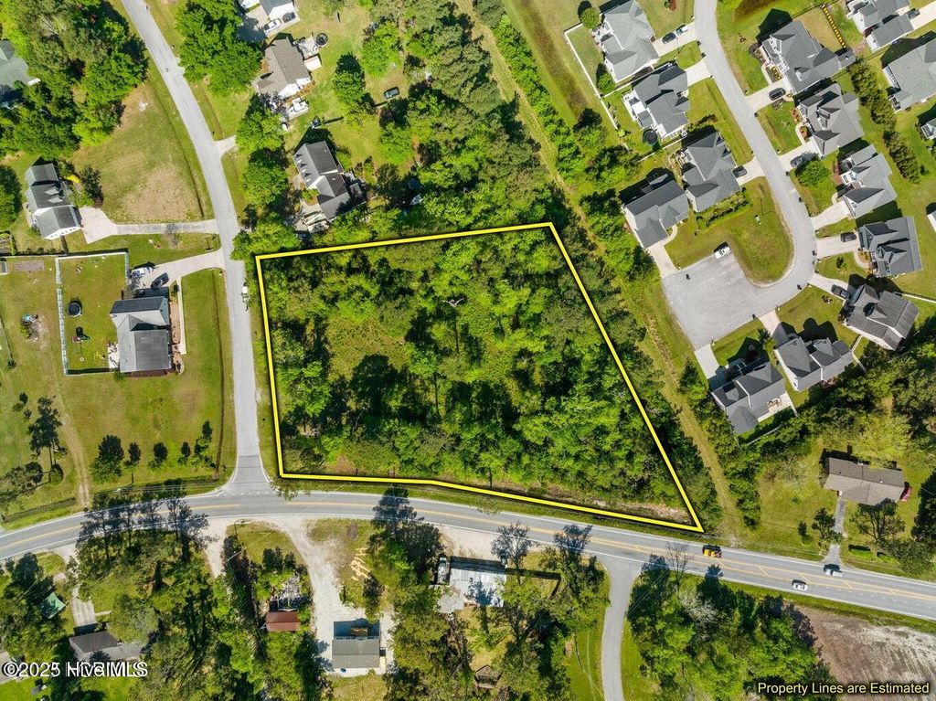 Photo of 100 Tiffany Way, Beaufort, NC 28516 (MLS # 100533049)